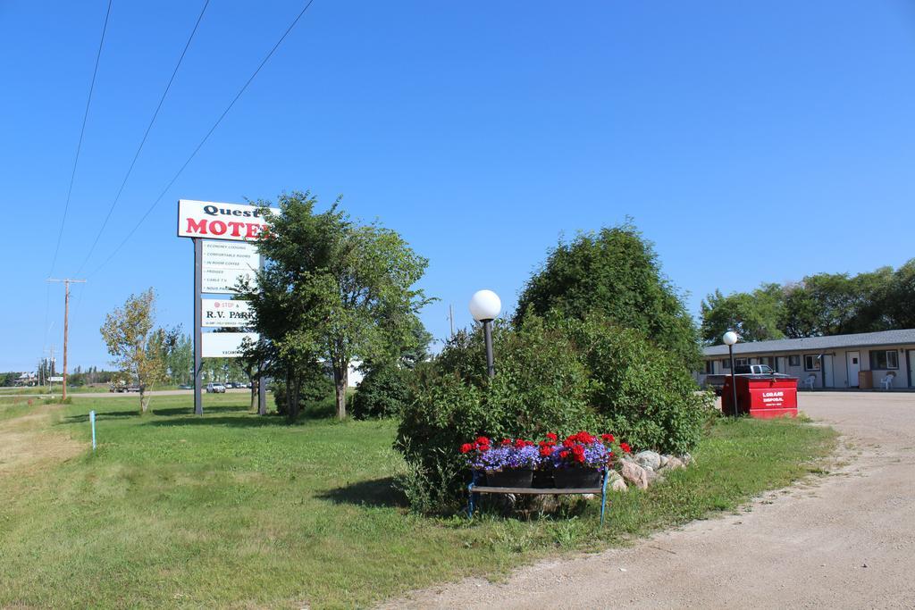 Quest Motel Whitewood Exterior foto