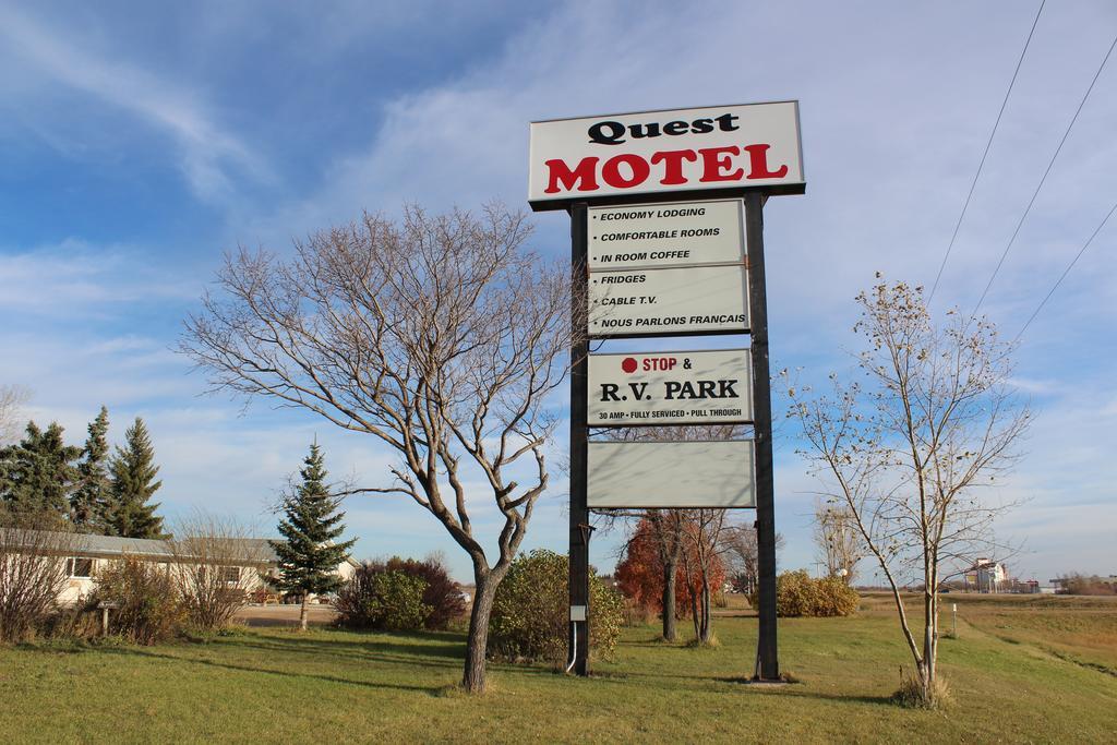 Quest Motel Whitewood Exterior foto